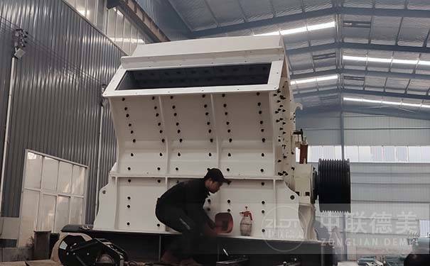 重慶反擊破碎機現場視頻圖片