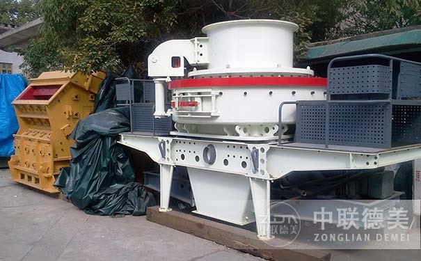 圓錐機(jī)破碎機(jī)拆裝視頻