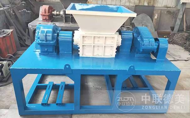 易拉罐撕碎機(jī)